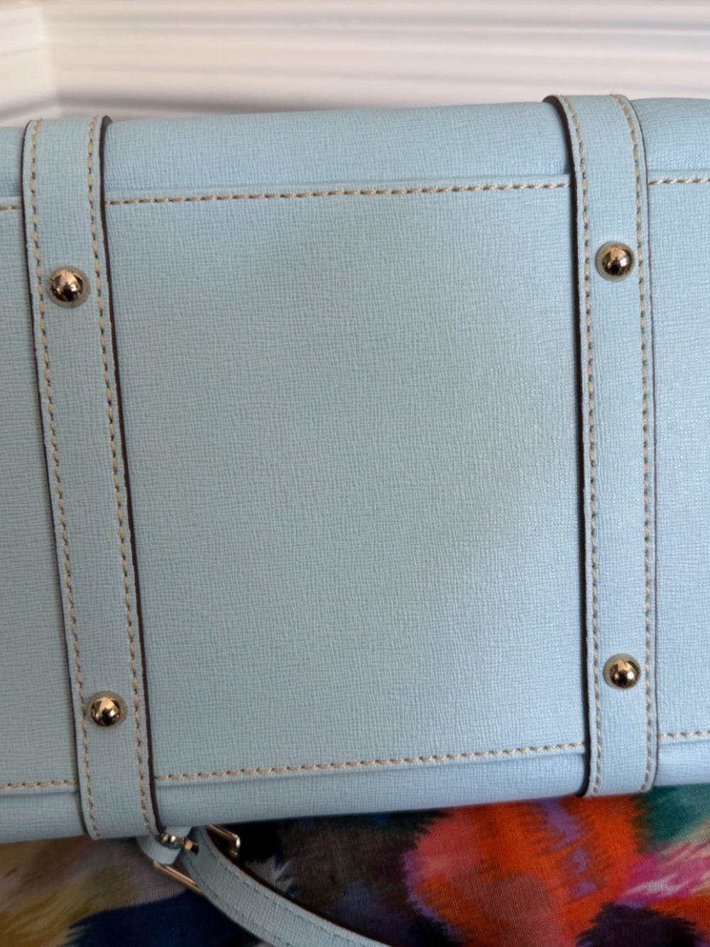 Women’s Satchel - Picture 4 of 5